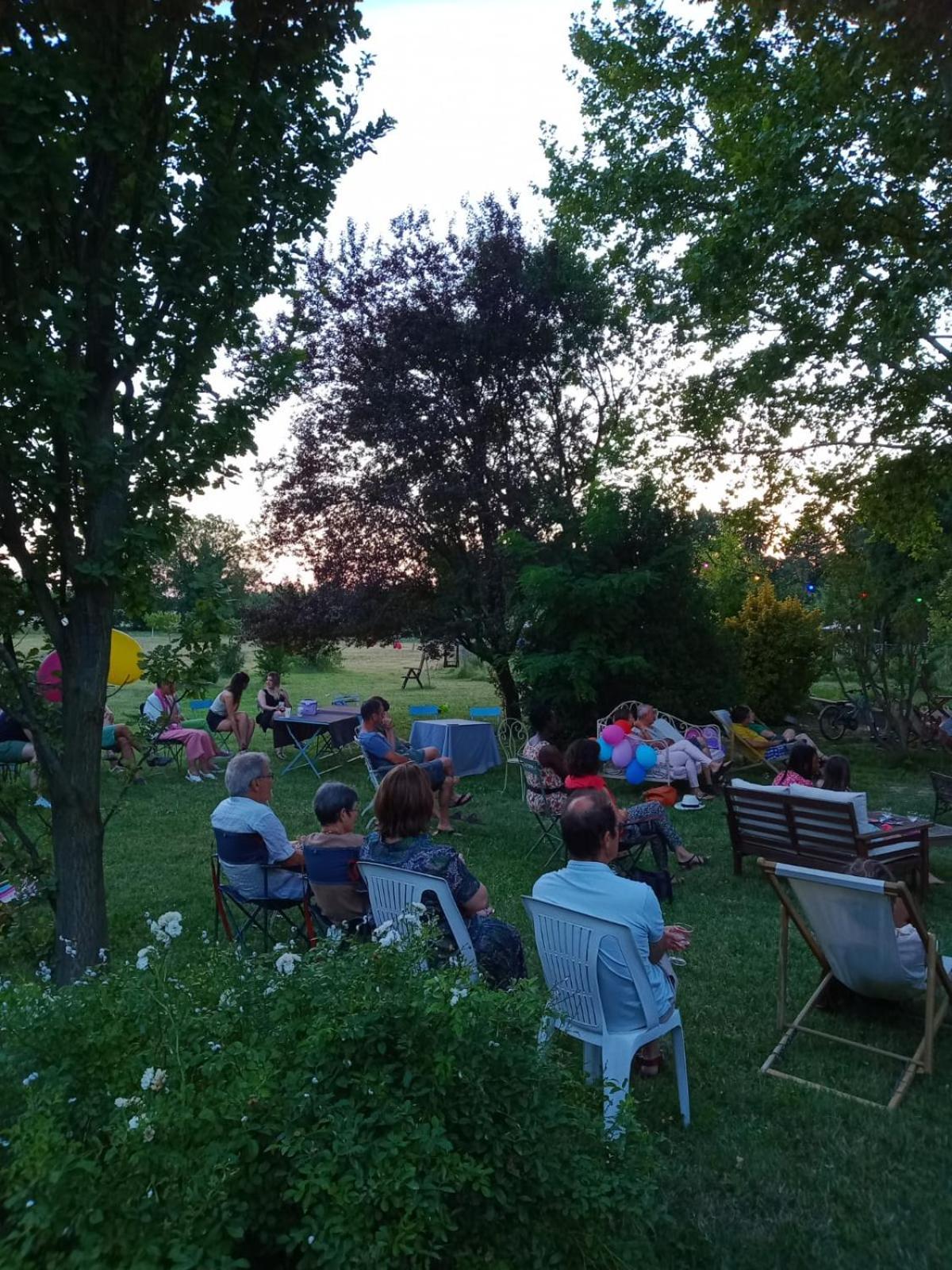 Mas De Karlotte Daire Pernes-les-Fontaines Dış mekan fotoğraf